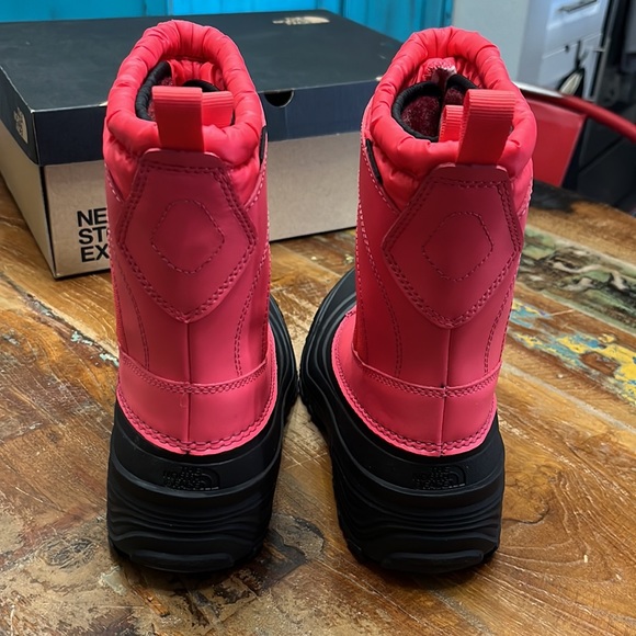 North Face Alpenglow Youth Snow Boots-NIB - Picture 4 of 6